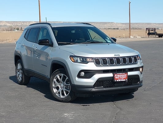 2024 Jeep Compass Latitude Lux in Wyoming, WY - Fremont Motor Company