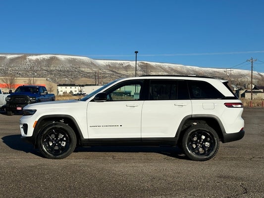 2024 Jeep Grand Cherokee GRAND CHEROKEE ALTITUDE X 4X4 in Wyoming, WY - Fremont Motor Company