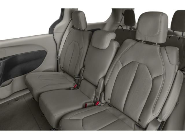 8 passenger chrysler pacifica near me