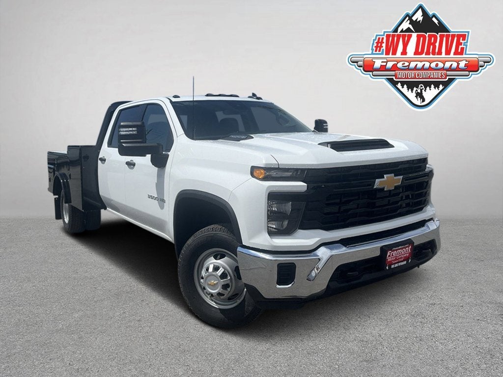 2025 Chevrolet Silverado 3500HD Work Truck's photo