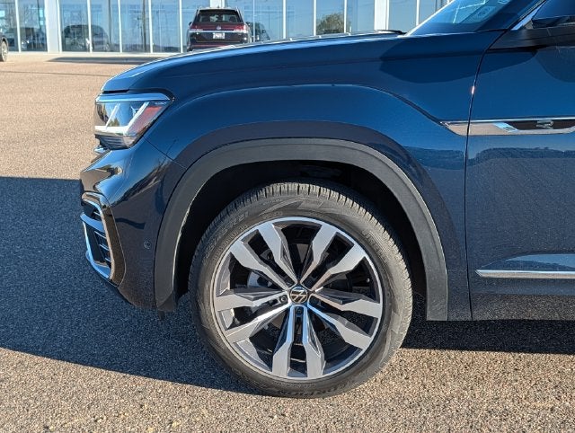 2022 Volkswagen Atlas 3.6L V6 SEL Premium R-Line