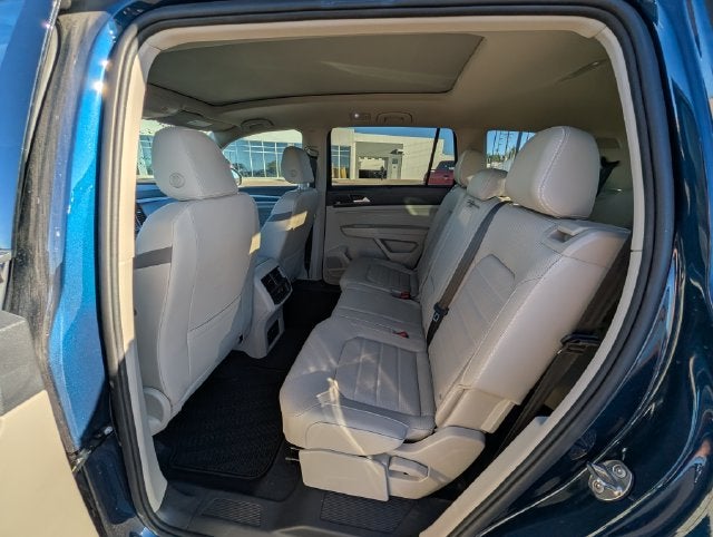 2022 Volkswagen Atlas 3.6L V6 SEL Premium R-Line