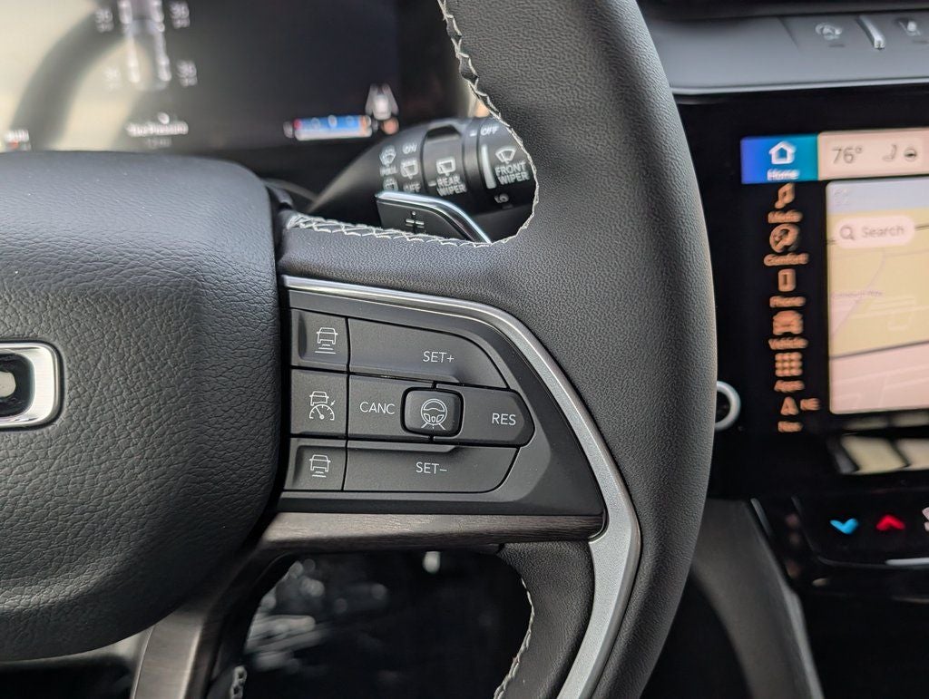 2026 Jeep Grand Cherokee Altitude Altitude