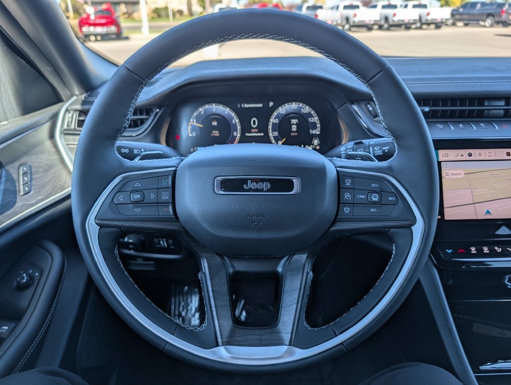2027 Jeep Grand Cherokee LIMITED 4X4