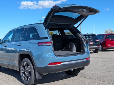 2027 Jeep Grand Cherokee LIMITED 4X4