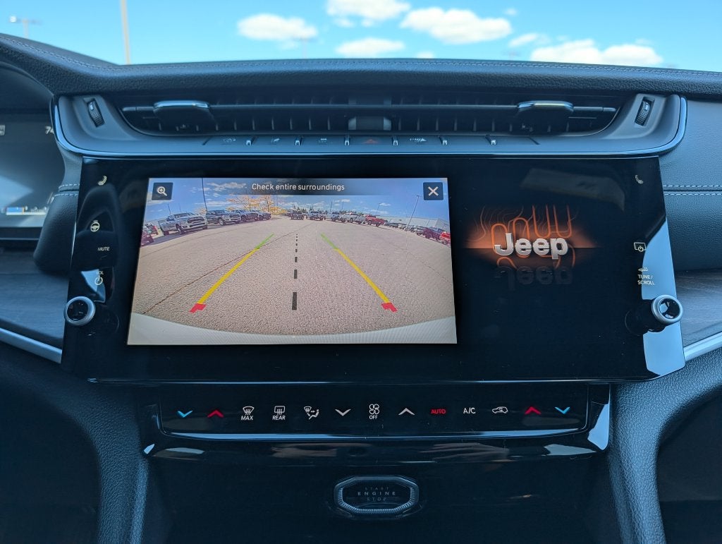 2027 Jeep Grand Cherokee LIMITED 4X4