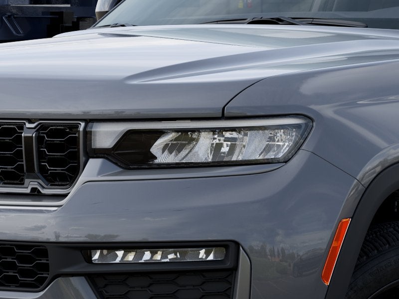 2027 Jeep Grand Cherokee LIMITED 4X4