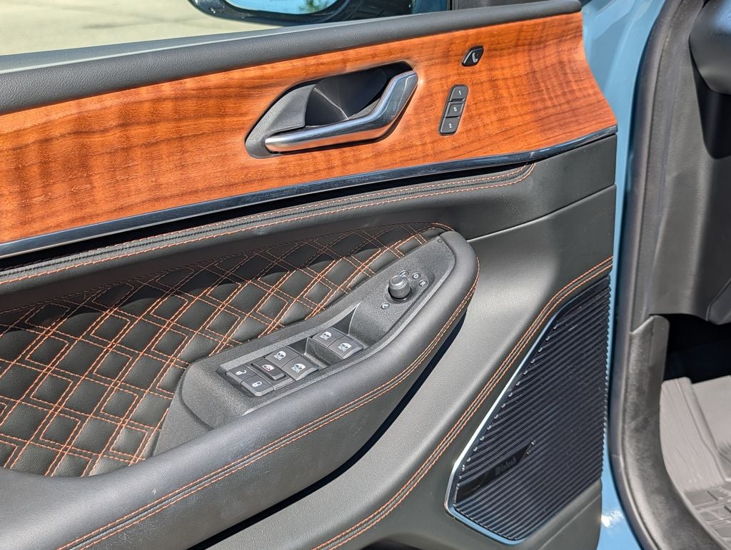 2026 Jeep Grand Cherokee Summit