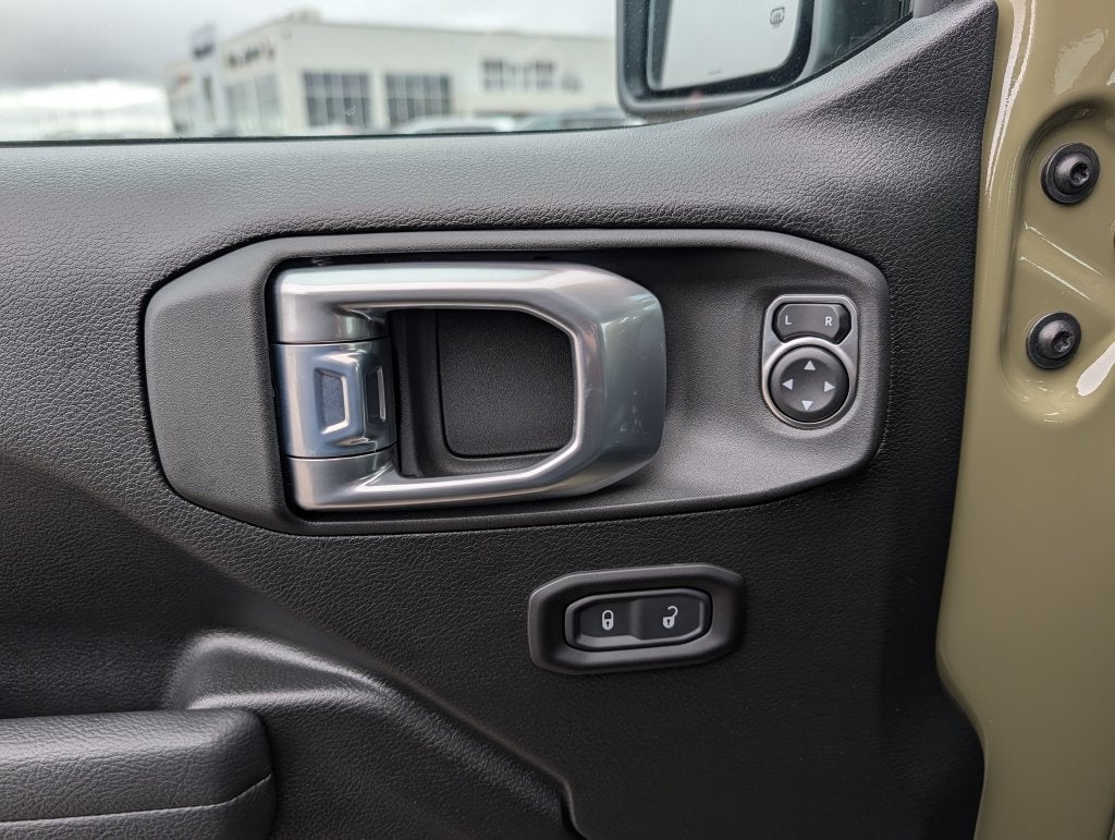 2027 Jeep Wrangler 4-DOOR MOAB