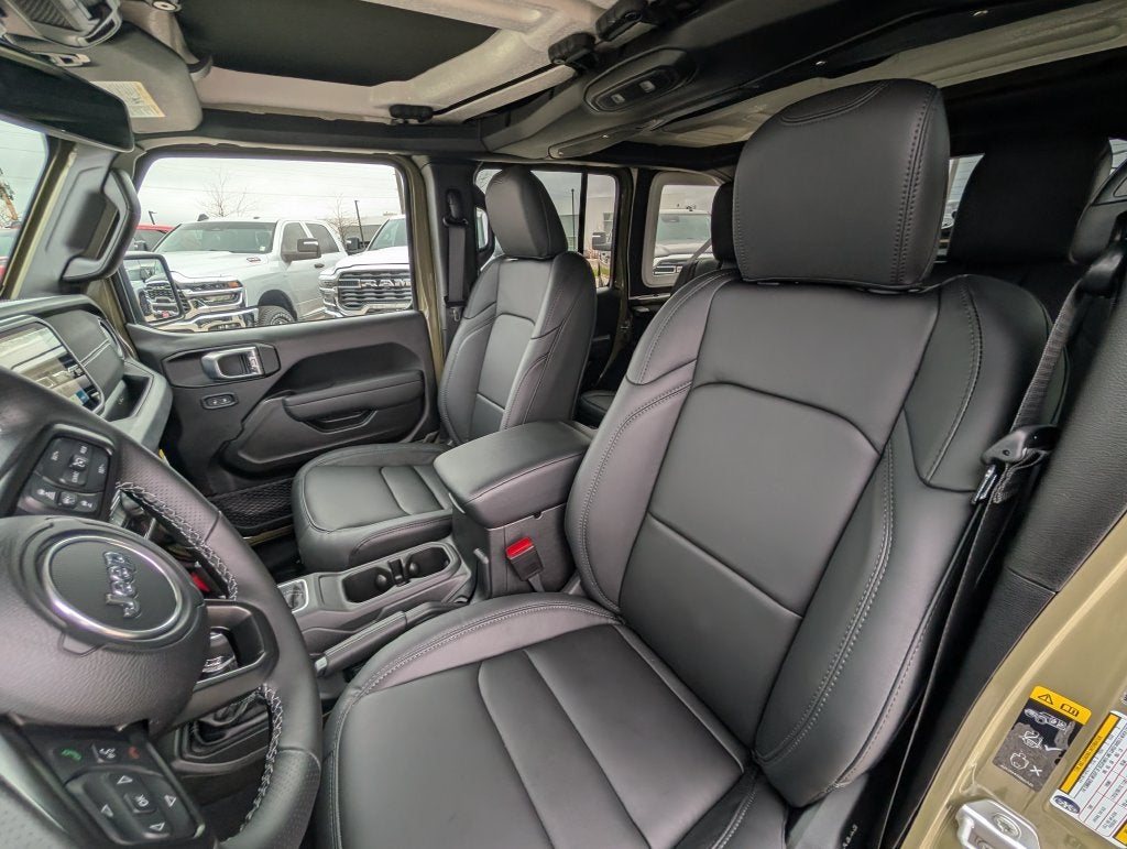2027 Jeep Wrangler 4-DOOR MOAB