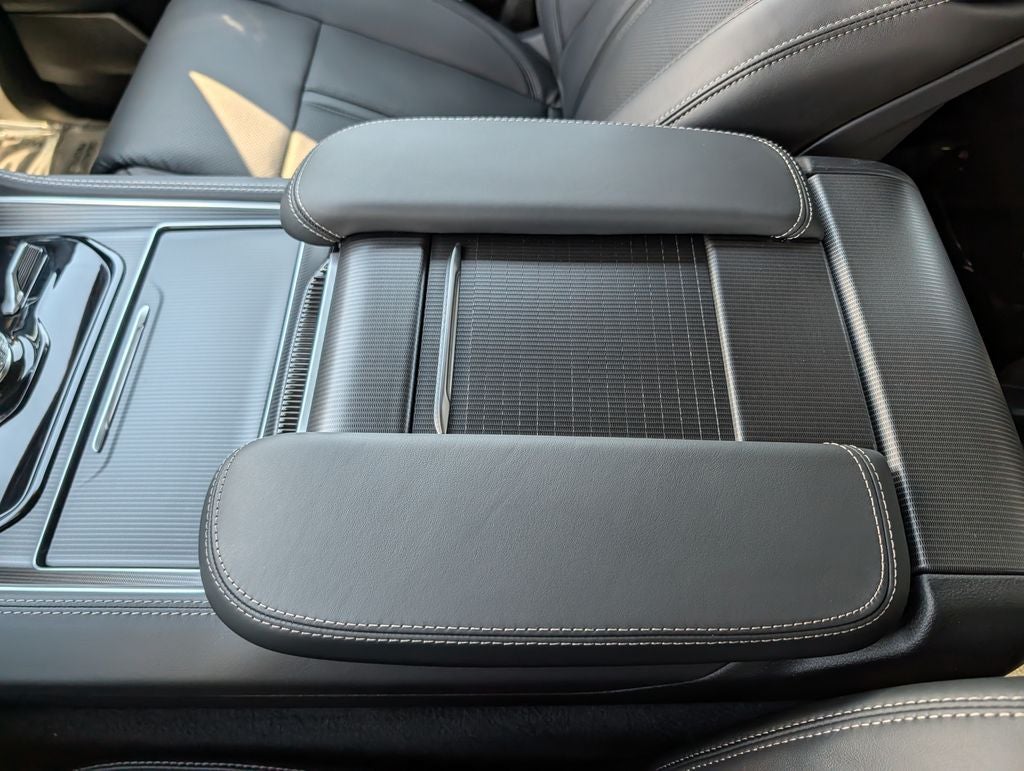 2026 Jeep Grand Wagoneer Summit Obsidian
