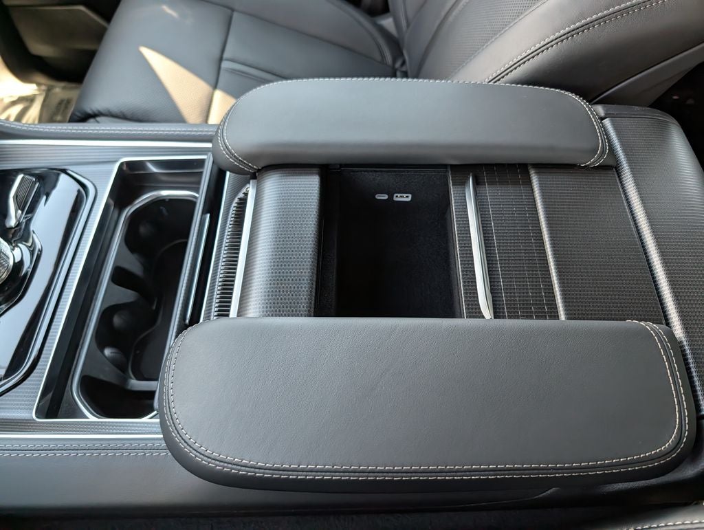 2026 Jeep Grand Wagoneer Summit Obsidian