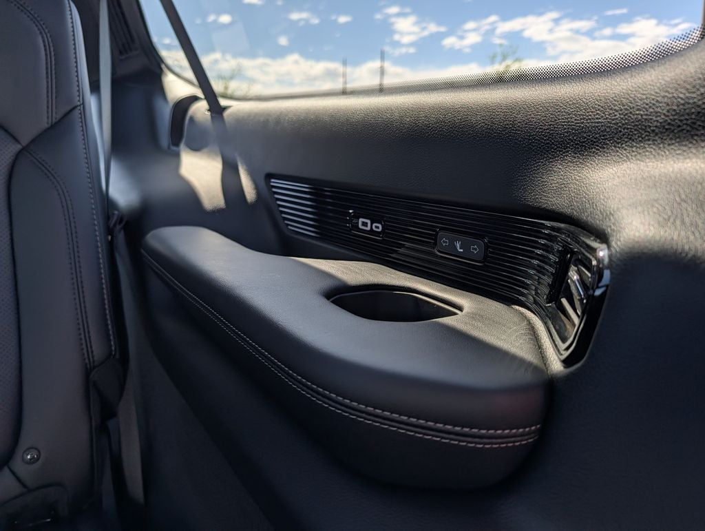 2026 Jeep Grand Wagoneer Summit Obsidian