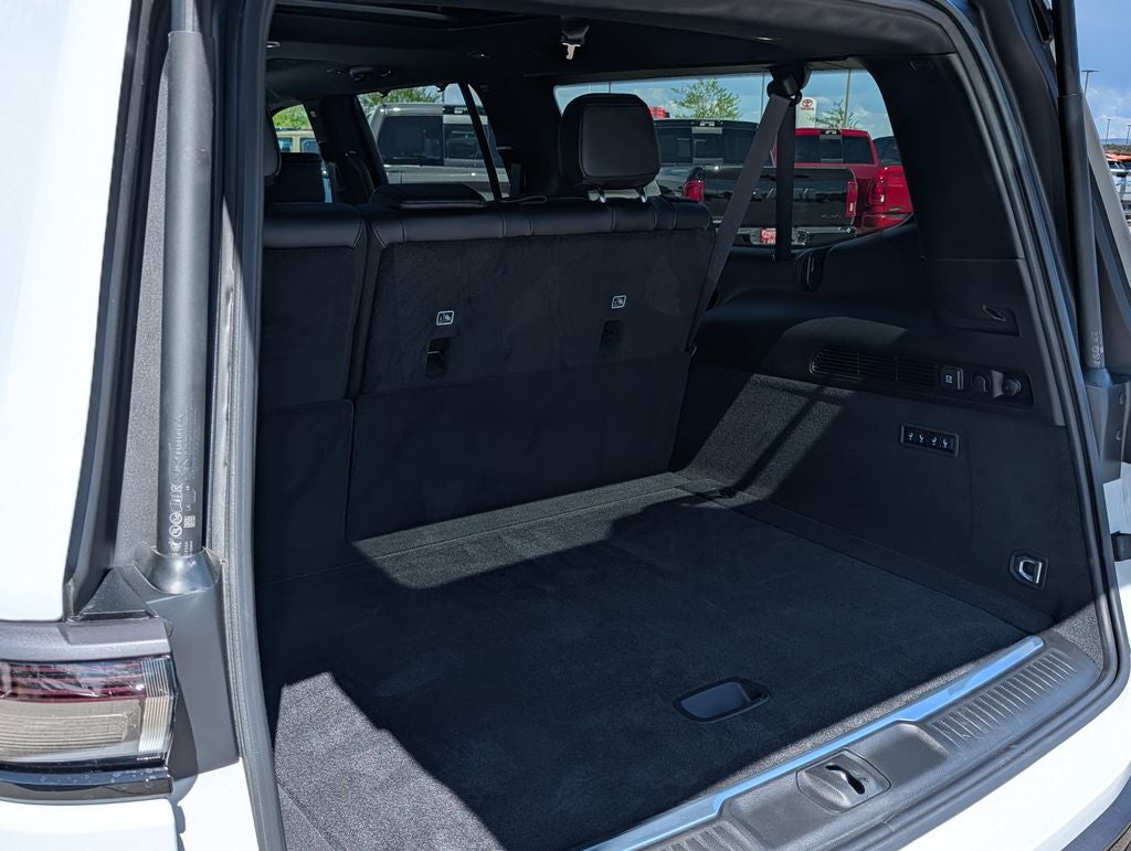 2026 Jeep Grand Wagoneer Summit Obsidian