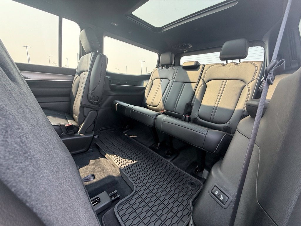 2026 Jeep Grand Wagoneer Upland