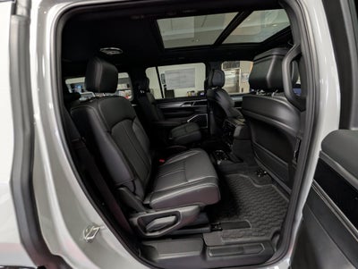2026 Jeep Grand Wagoneer GRAND WAGONEER UPLAND 4X4