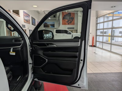 2026 Jeep Grand Wagoneer GRAND WAGONEER UPLAND 4X4