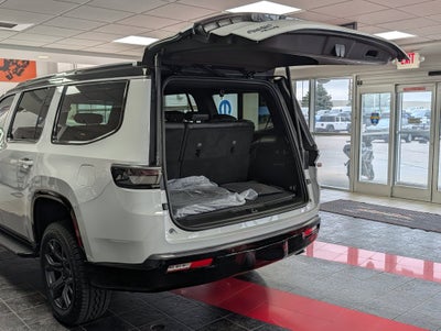 2026 Jeep Grand Wagoneer GRAND WAGONEER UPLAND 4X4