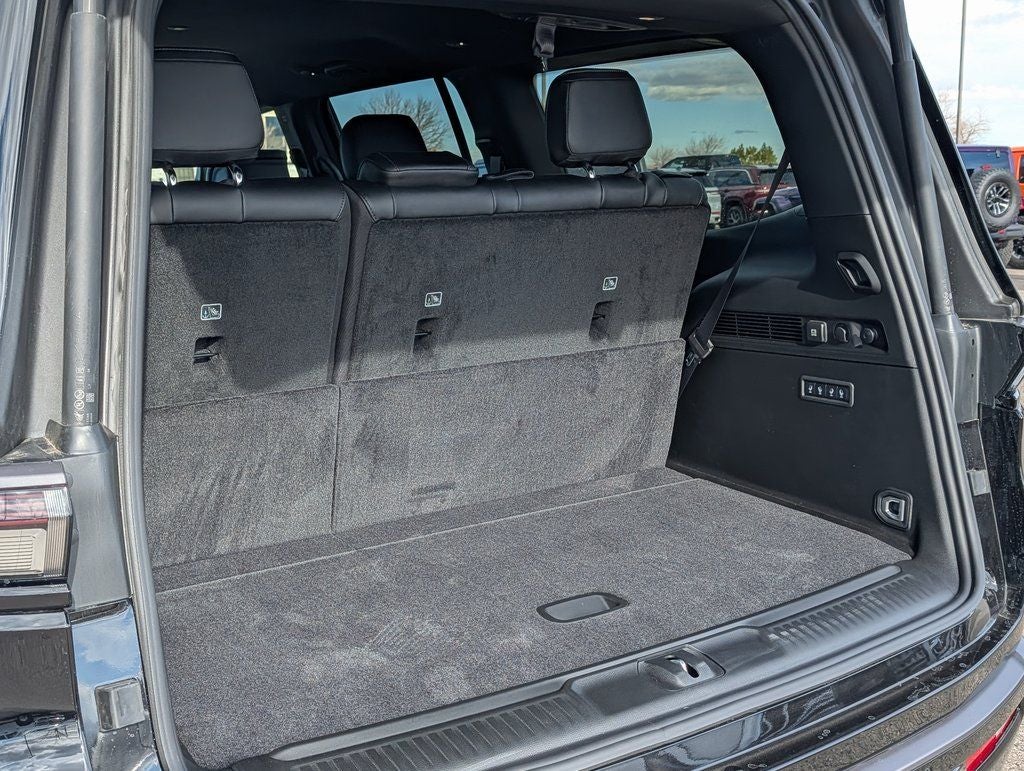 2026 Jeep Grand Wagoneer Limited Altitude