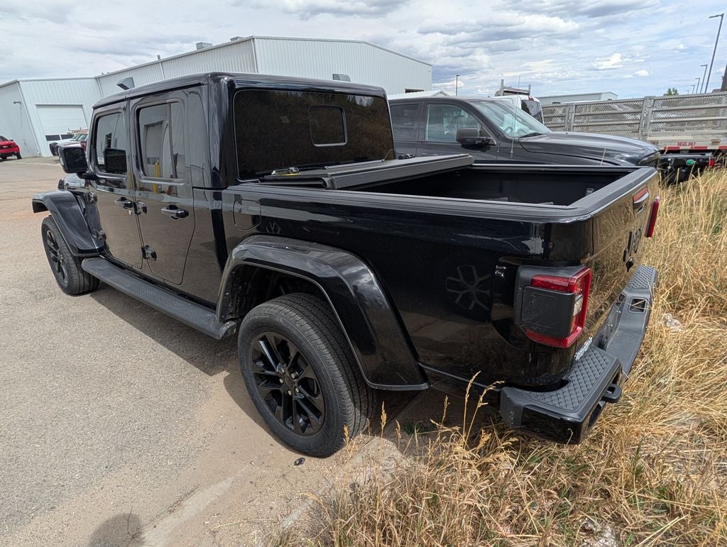 2022 Jeep Gladiator Overland