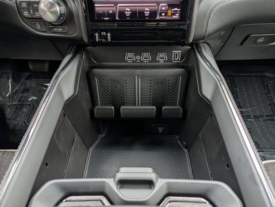 2027 RAM 1500 1500 LIMITED CREW CAB 4X4 5'7' BOX