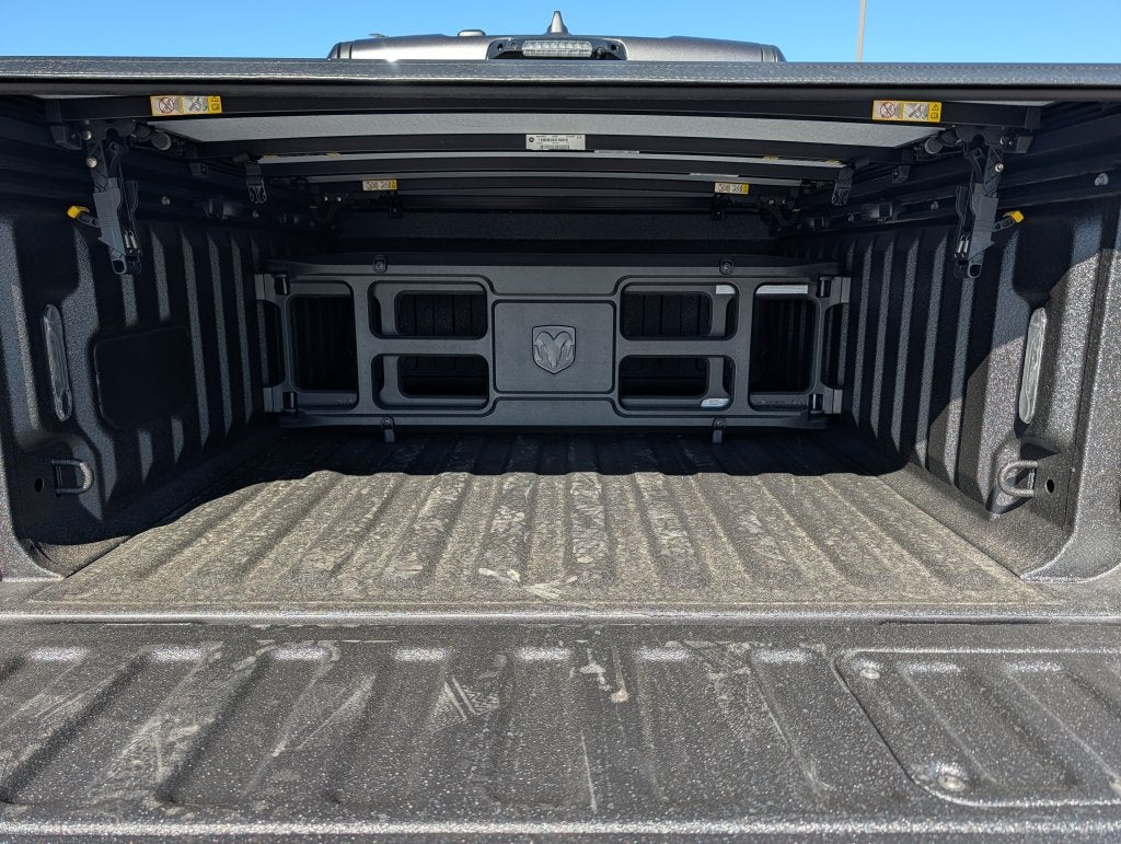 2027 RAM 1500 1500 TUNGSTEN CREW CAB 4X4 5'7' BOX