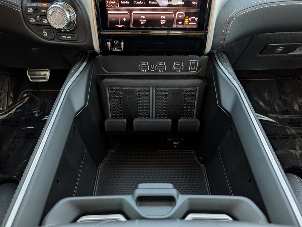 2027 RAM 1500 1500 TUNGSTEN CREW CAB 4X4 5'7' BOX