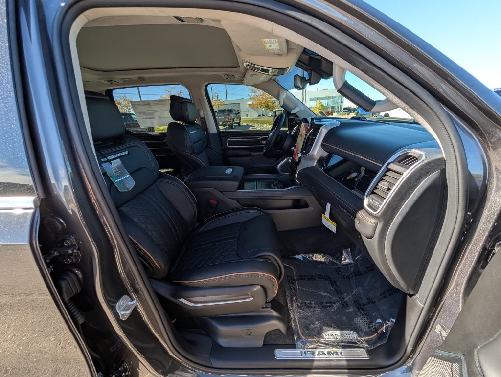 2027 RAM 1500 1500 TUNGSTEN CREW CAB 4X4 5'7' BOX