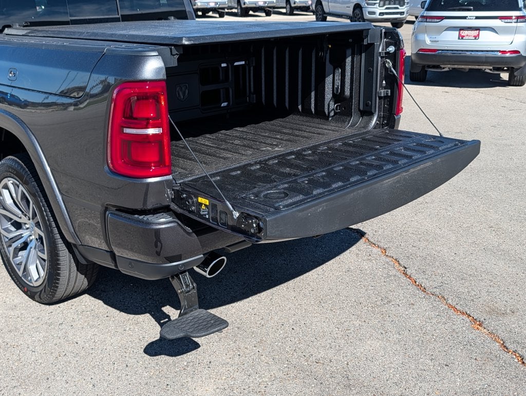 2027 RAM 1500 1500 TUNGSTEN CREW CAB 4X4 5'7' BOX