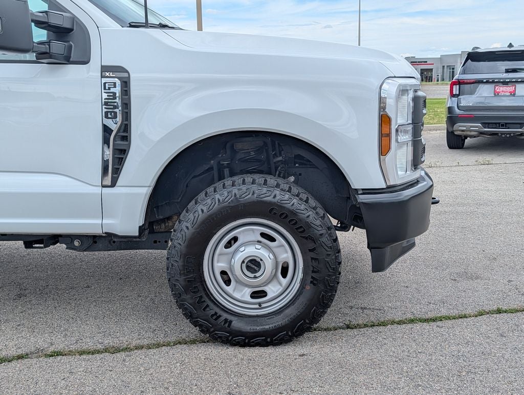 2025 Ford F-350SD XL
