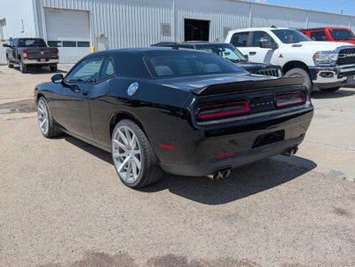 2017 Dodge Challenger SXT