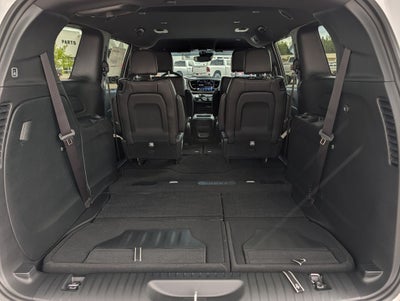 2027 Chrysler Pacifica Select AWD