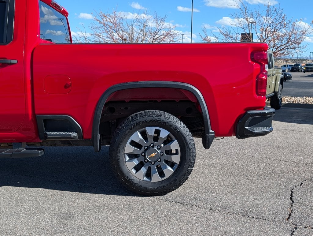 2025 Chevrolet Silverado 2500HD 4WD Crew Cab Standard Bed Custom