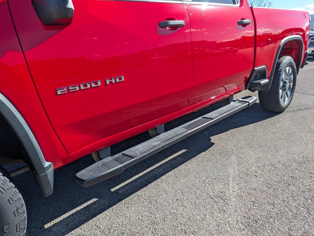 2025 Chevrolet Silverado 2500HD 4WD Crew Cab Standard Bed Custom