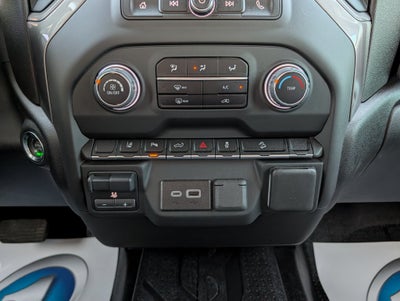 2025 Chevrolet Silverado 2500HD 4WD Crew Cab Standard Bed Custom
