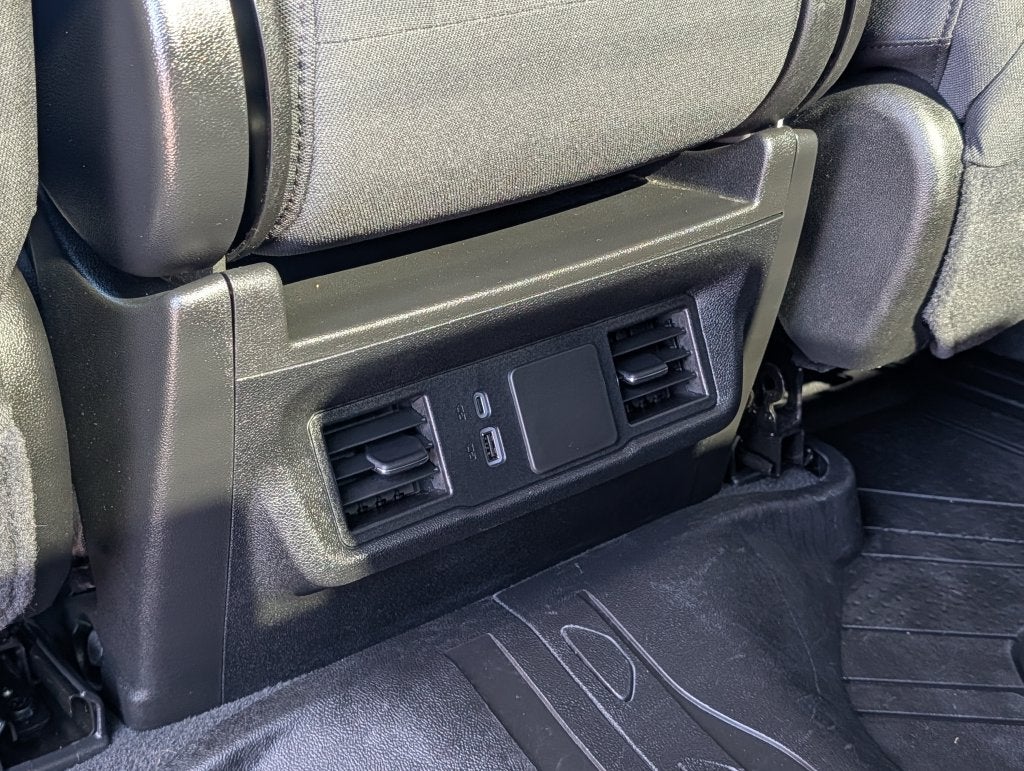 2025 Chevrolet Silverado 2500HD 4WD Crew Cab Standard Bed Custom