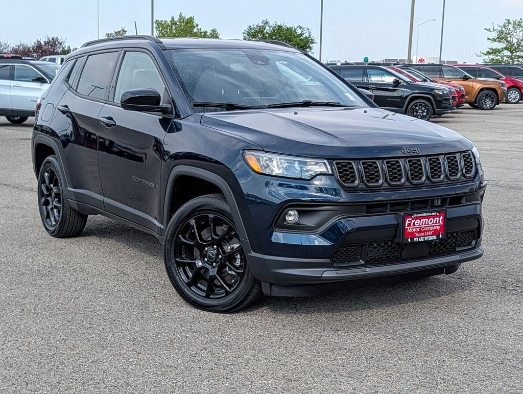 2026 Jeep Compass Latitude Altitude