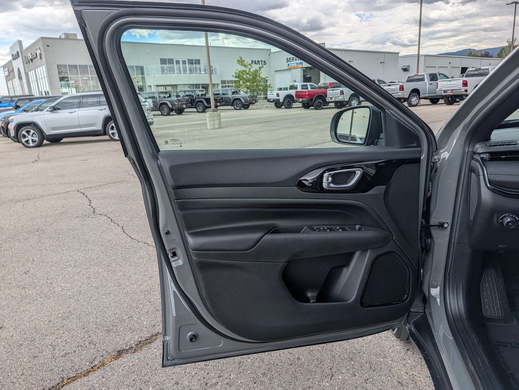 2026 Jeep Compass Altitude