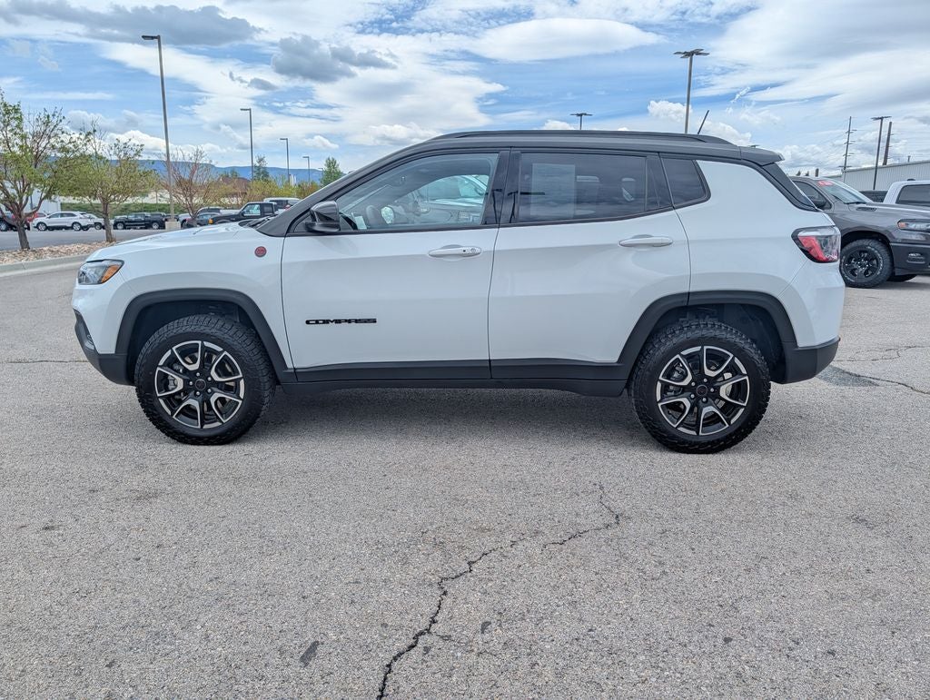 2025 Jeep Compass Trailhawk