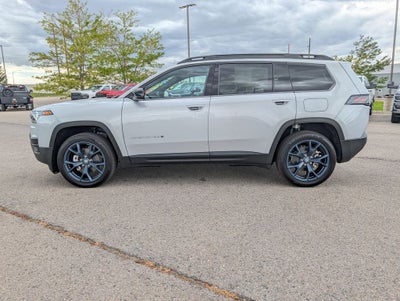 2026 Jeep Cherokee 85th Anniversary Hybrid