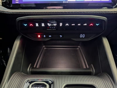 2026 Jeep Cherokee Limited Hybrid