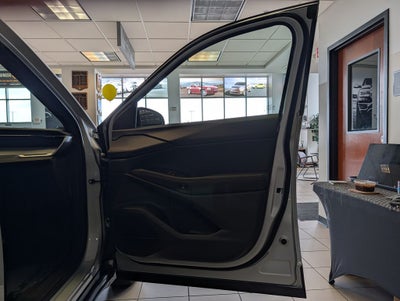 2026 Jeep Cherokee Limited Hybrid
