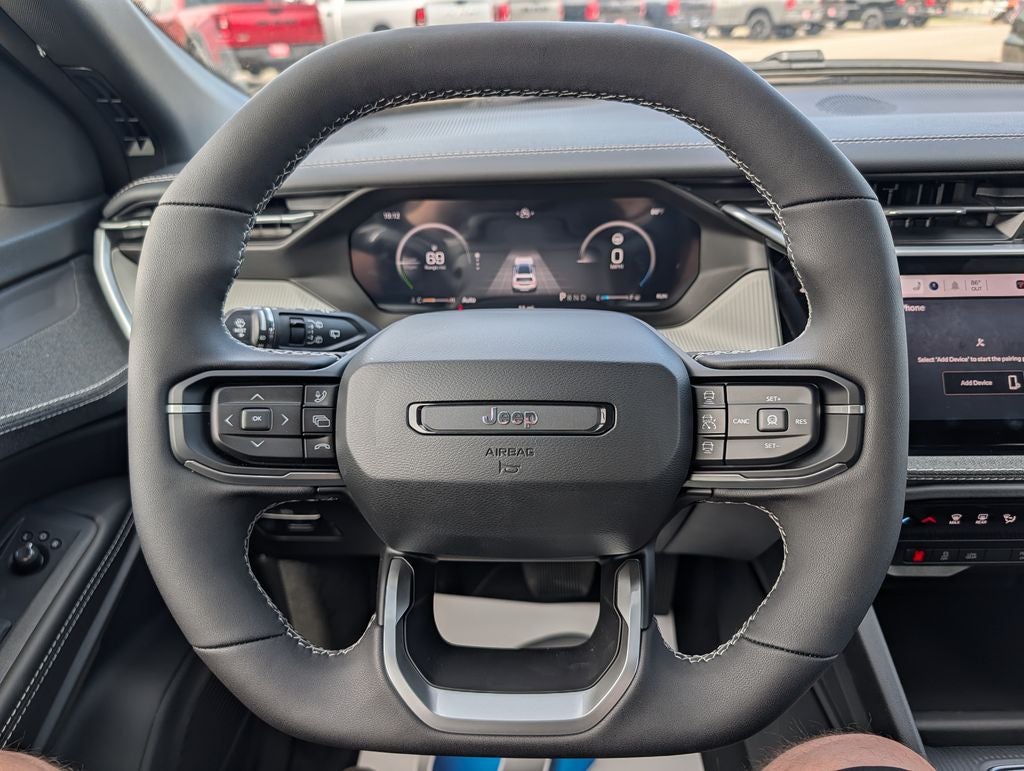 2026 Jeep Cherokee Laredo