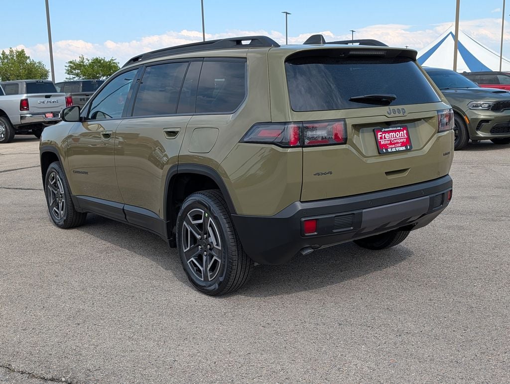 2026 Jeep Cherokee Laredo