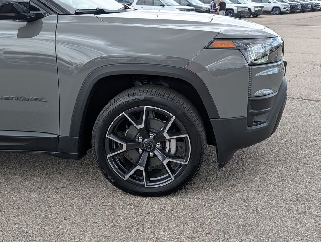 2026 Jeep Cherokee Overland Hybrid
