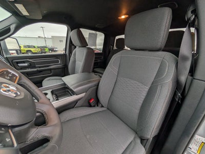 2026 RAM 3500 Big Horn Crew Cab 4x4 8' Box