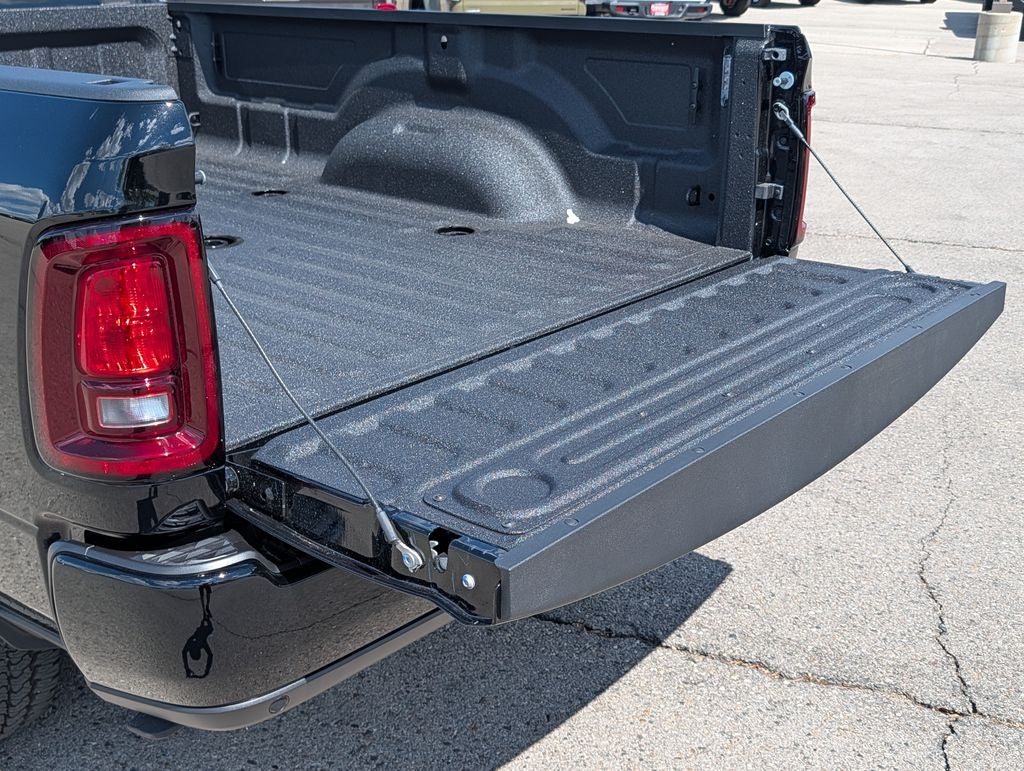 2026 RAM 3500 Big Horn Night Edition