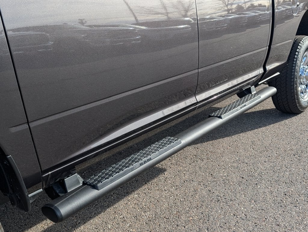 2027 RAM 2500 RAM 2500 TRADESMAN CREW CAB 4X4 6'4' BOX
