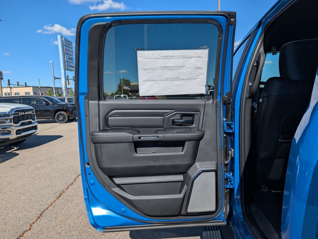 2027 RAM 2500 2500 REBEL CREW CAB 4X4 6'4' BOX
