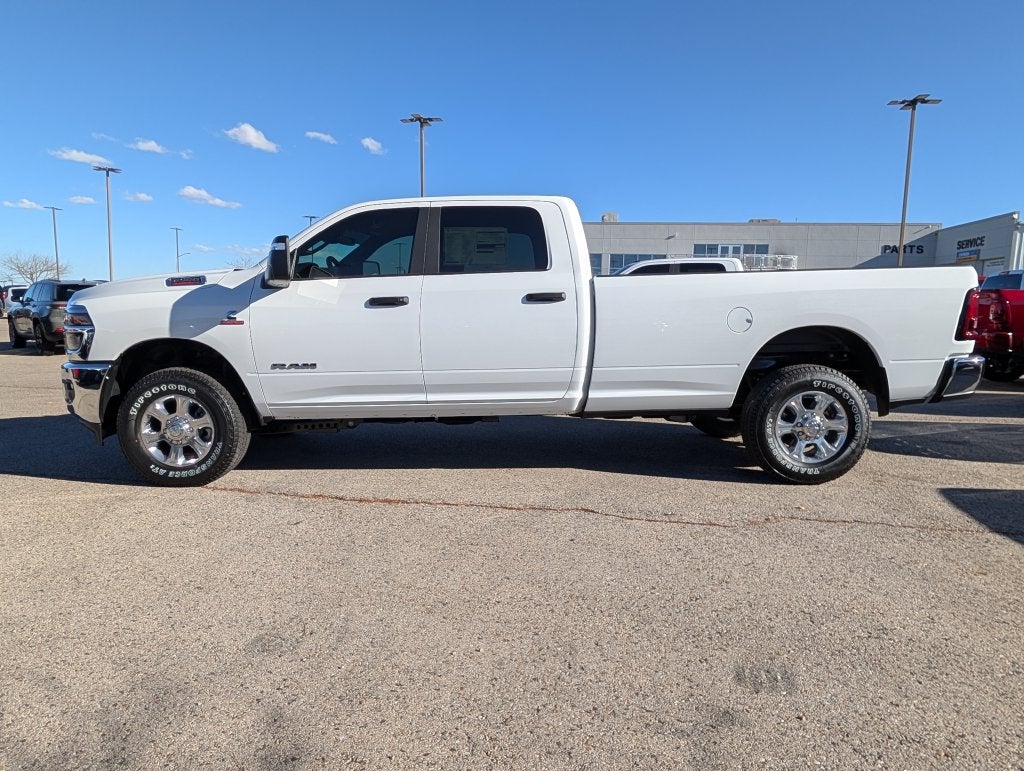 2027 RAM 2500 RAM 2500 BIG HORN CREW CAB 4X4 8' BOX